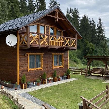 Котедж "Смерековий Затишок" Vorochta Buitenkant foto